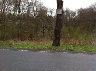 Parker Rd, Johnstown, PA 15904