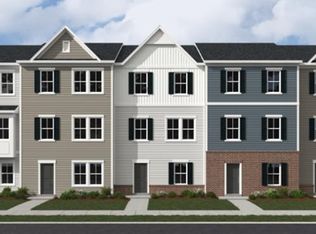 153 Swan Field Ave, Ranson, WV 25438