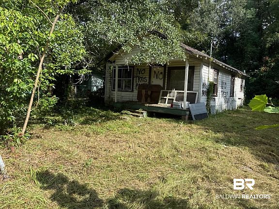 3rd image of 1117 Neely Ave