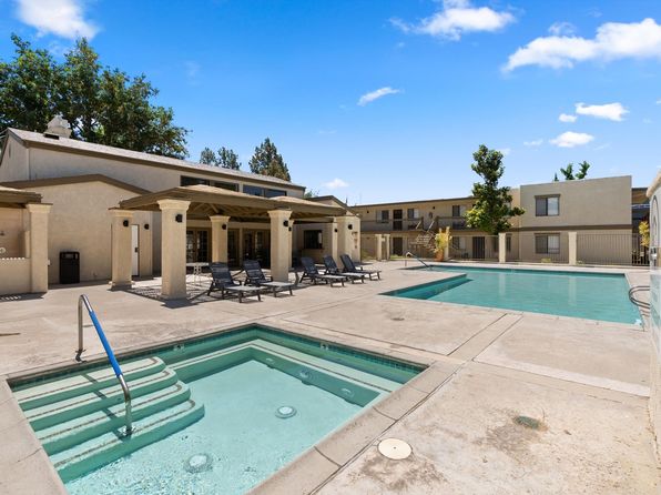 3993 Iowa Ave APT 401