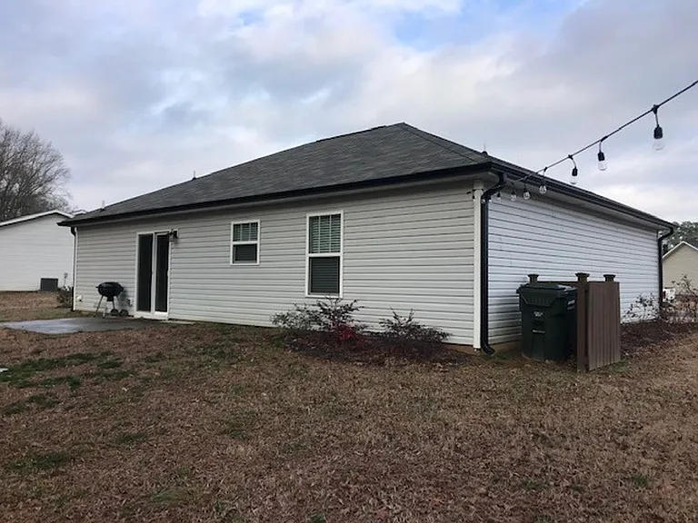 111 Hunters Landing Dr — Photo 18