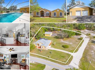 7384 Madrid Rd, Weeki Wachee, FL 34613