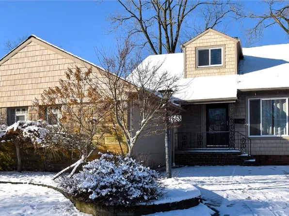 2668 Elmhurst Dr, Beachwood, OH 44122
