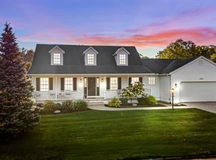 2432 Sally St, Warsaw, IN 46580