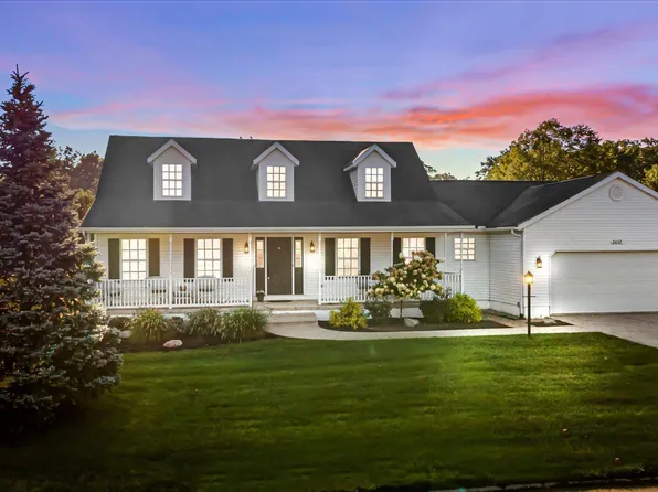 2432 Sally St, Warsaw, IN 46580