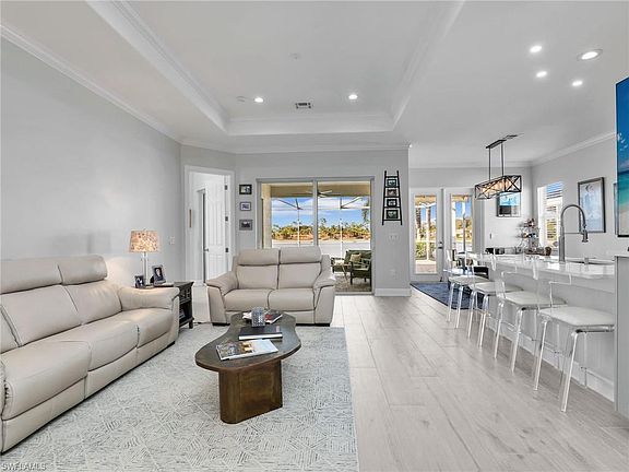 3rd image of 3935 Jasmine Lake CIR