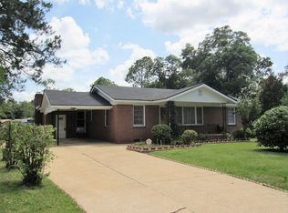 2305 Temple Ave, Albany, GA 31707