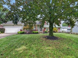 2379 Oak Trace St, Youngstown, OH 44515