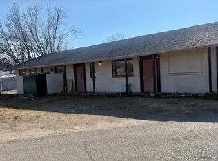 25221 S 606th Ln, Grove, OK 74344