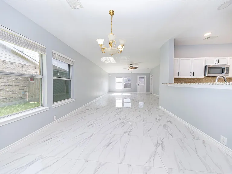 2203 Mountain Ranch Dr — Photo 11