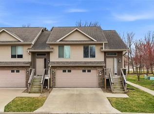 177 Copeland Ln, North Liberty, IA 52317
