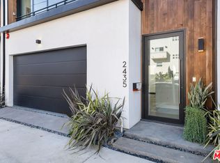 2435 S Penmar Ave, Venice, CA 90291