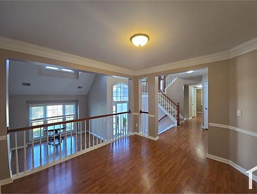 3rd image of 1390 Twin Bridge Ln