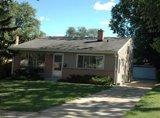 15 N 2nd Ave, Villa Park, IL 60181