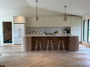 9203 Queenswood Dr, Austin, TX 78748