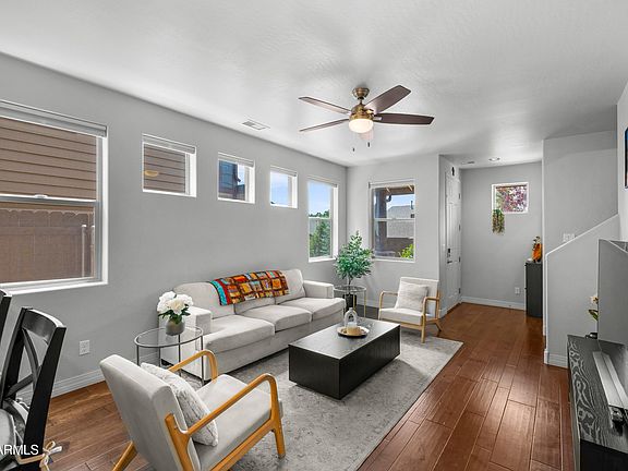 4th image of 2513 W POLLO Circle