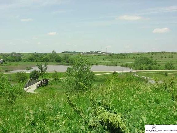 4th image of 1906 Wood Bridge Cir