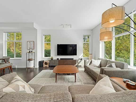 4th image of 23061 Lougheed Hwy #2705