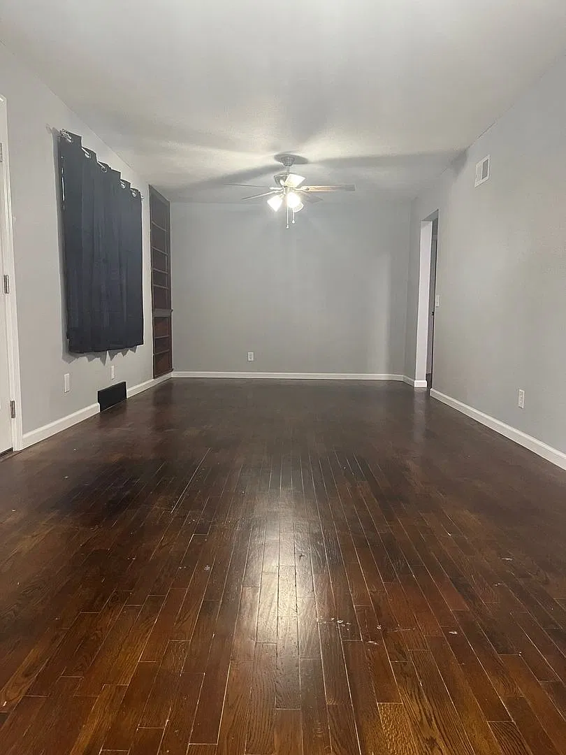4 Bedroom, 2 Bath Home Near West Bypass! — Photo 3