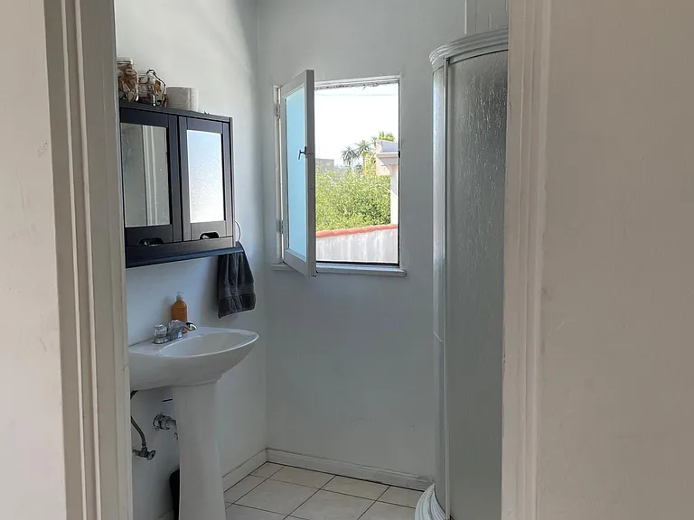 2nd floor bathroom with shower