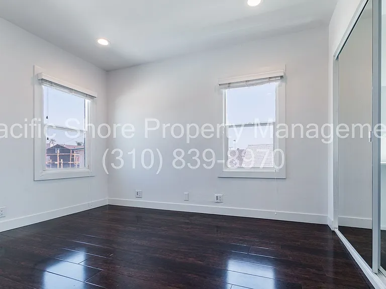 Mullen Duplex — Photo 8