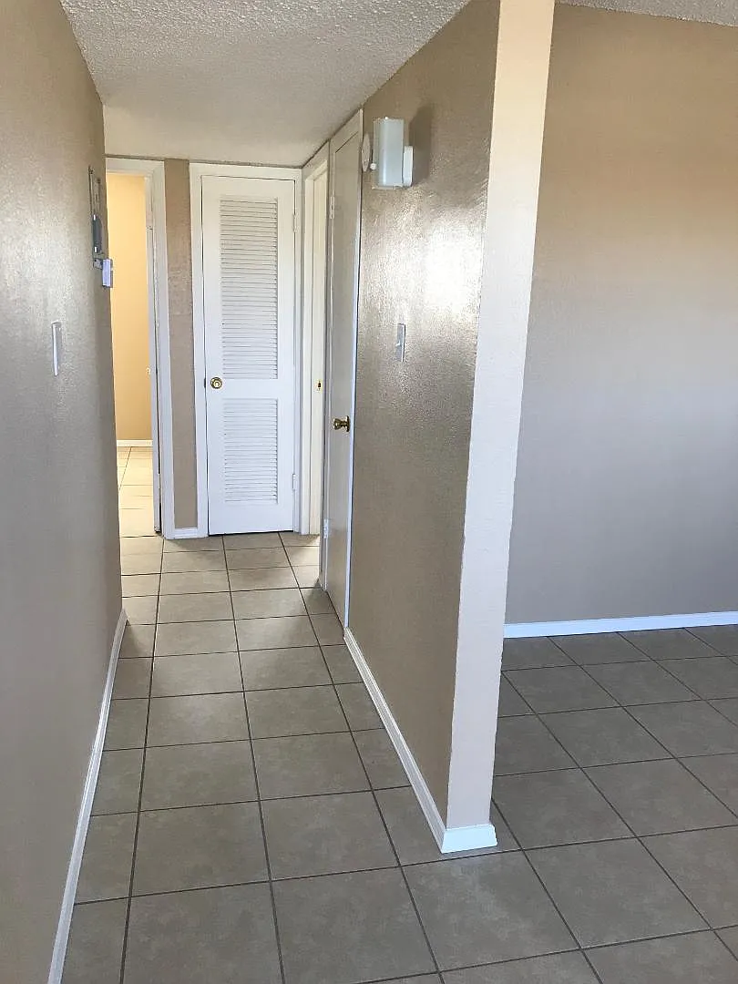 3510 Mconnell - #12 — Photo 3