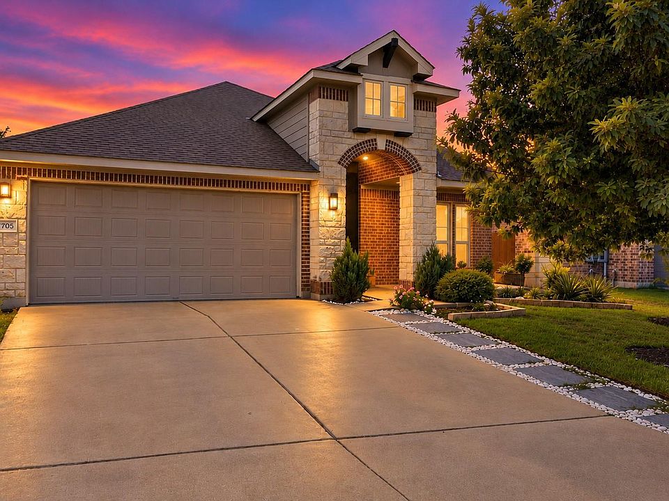 1st image of 7705 Barbary Ct