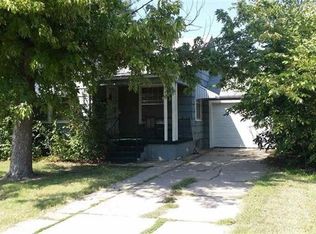 626 W 17th Ave, Hutchinson, KS 67501