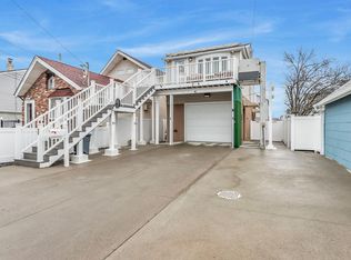 2 Fulton St E, East Rockaway, NY 11518