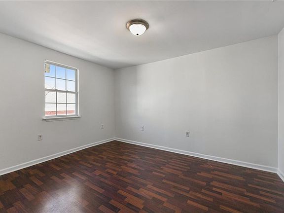 4th image of 2659-61 Madrid St
