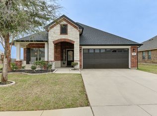 8220 Tierra Del Sol Rd, Arlington, TX 76002