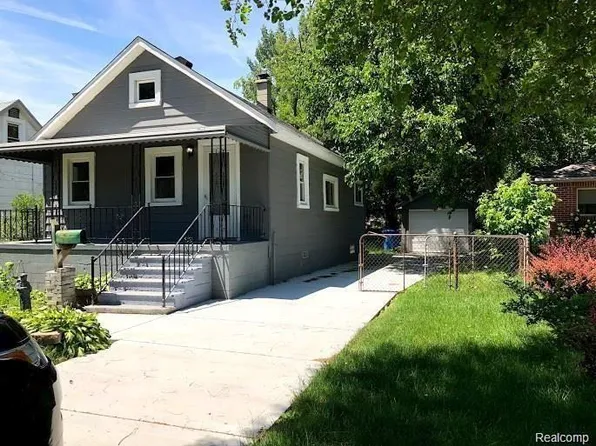 8187 Lenore St, Dearborn Heights, MI 48127