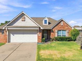 9022 156th East Ave, Owasso, OK 74055