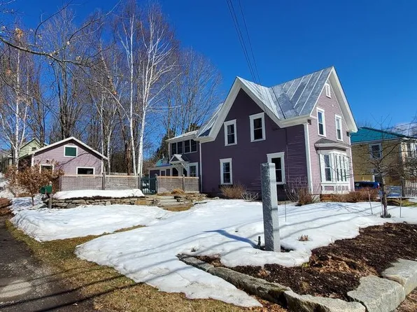 156 Middle Street, Farmington, ME 04938