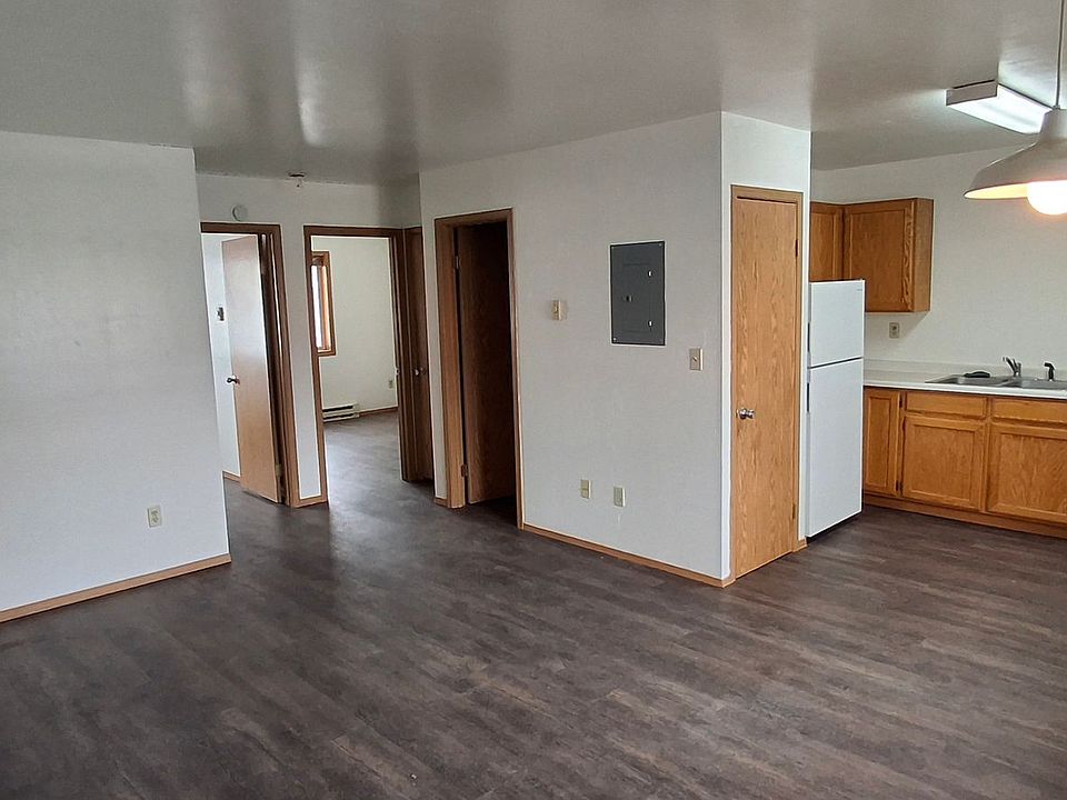 1st image of 901 W Denver Ave #15