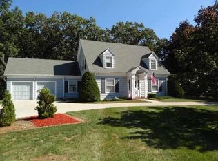 2002 Sherwood Dr SW, Beloit, WI 53511