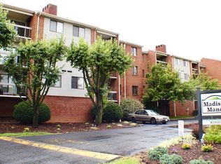 1018 Blue Ridge Dr APT 2, Harrisonburg, VA 22802