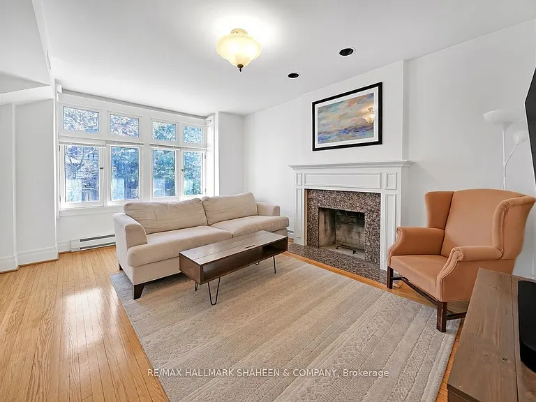 12 Foxbar Rd #2 — Photo 2