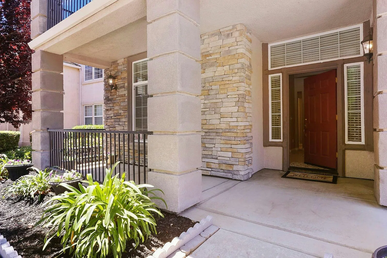 10231 Reflection Lane — Photo 3