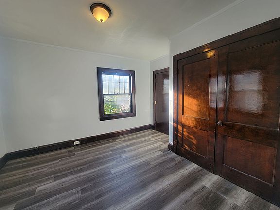 2nd image of 3541 W 105th St APT 1