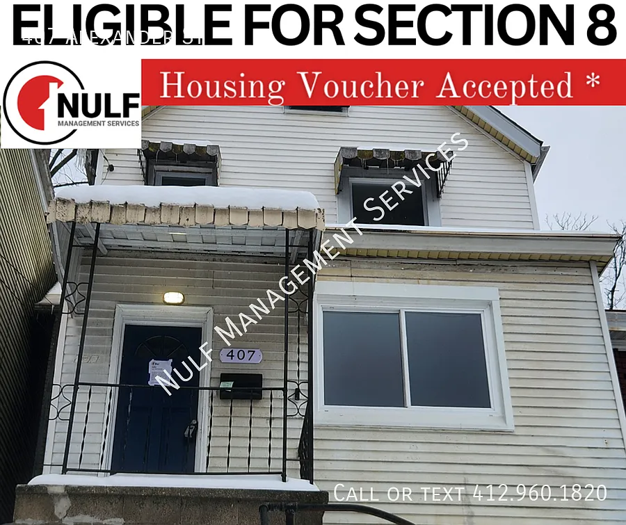 407 Alexander St photo 1