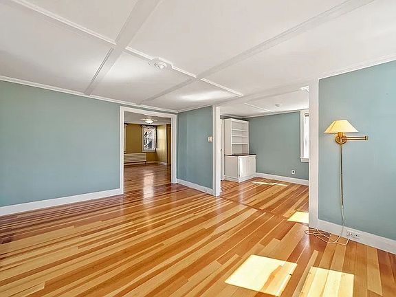 5th image of 14 Morse Ct