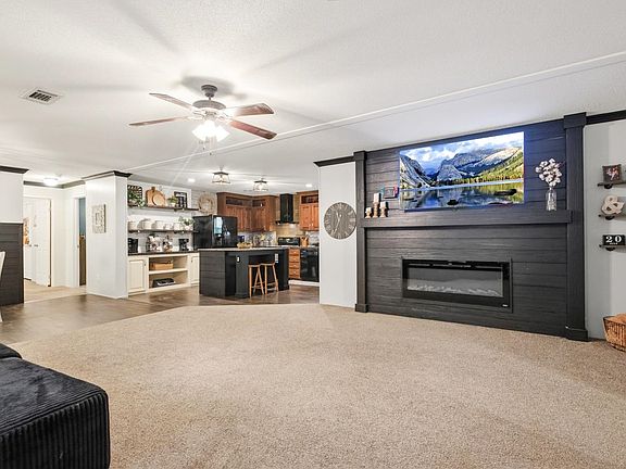 5th image of 8018 Goodwin Dr