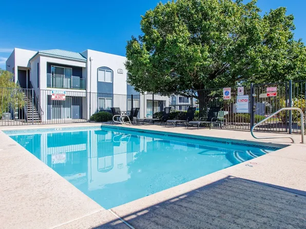 Lifestyles at Renaissance