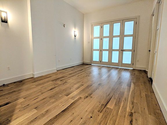 4th image of 4121 28th St APT 7G