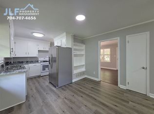 502 Cardinal Ct, Davidson, NC 28036