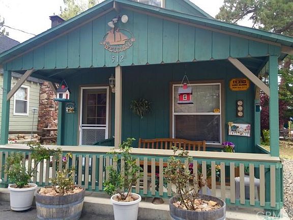 2nd image of 512 Waynoka Ln