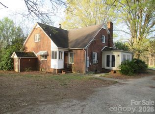 7916 Sherrills Ford Rd, Sherrills Ford, NC 28673
