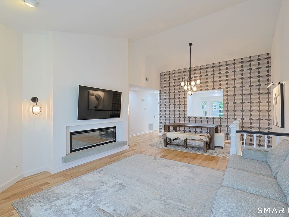 1st image of 25 Rivendell Drive #25