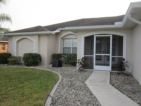 2nd image of 5427 SW 21st Pl